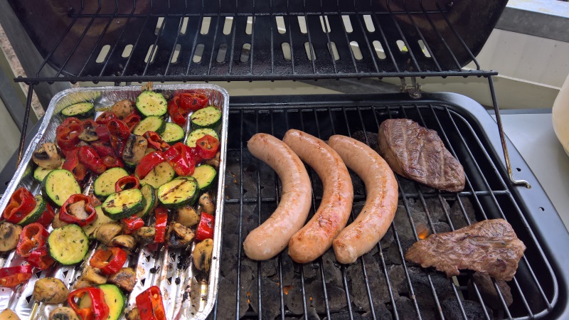 http://eming.eu/wp-content/uploads/2017/07/Grillen-3.jpg